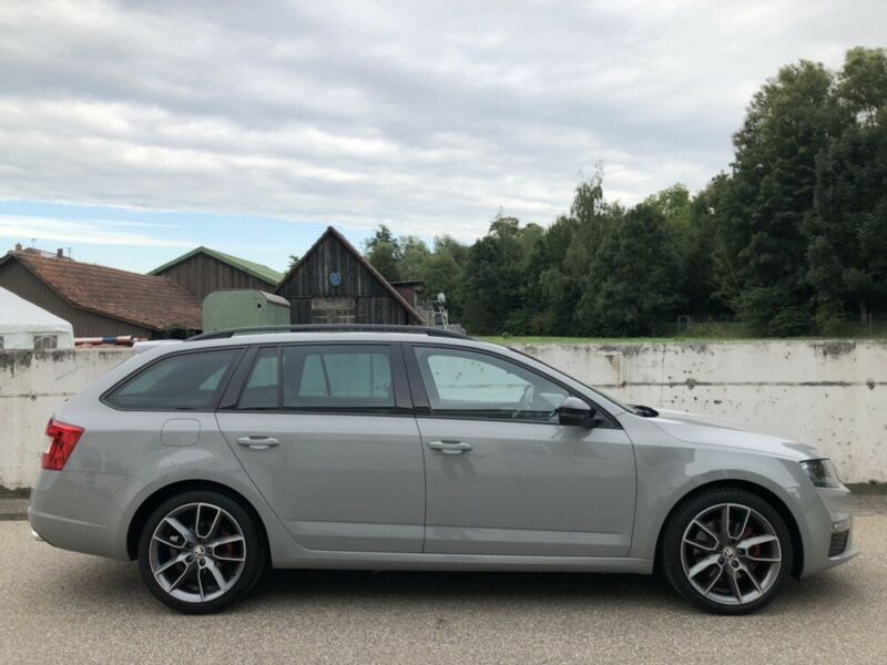 Škoda Octavia • 2016 • 76,000 km 6