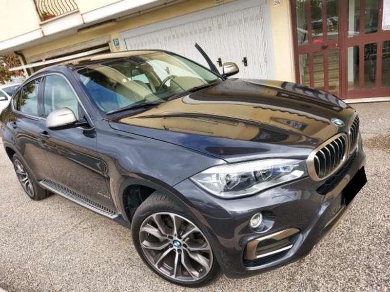 BMW X6 • 2016 • 173,000 km 6