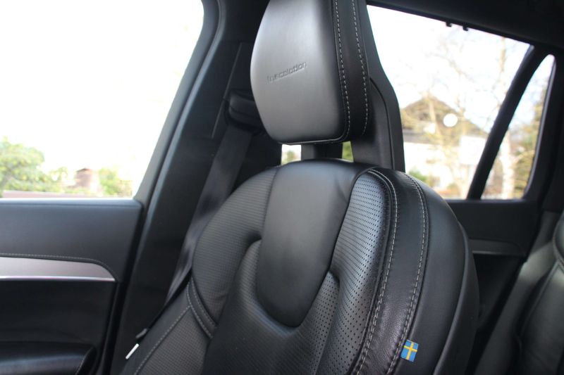 Volvo XC90 • 2018 • 99,957 km 23