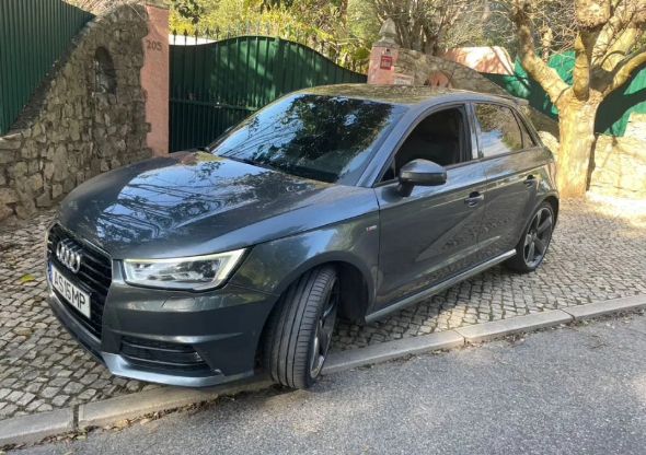 Audi A1 • 2015 • 139,000 km 1