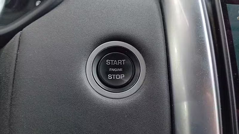 Land Rover Discovery • 2021 • 71,137 km 15