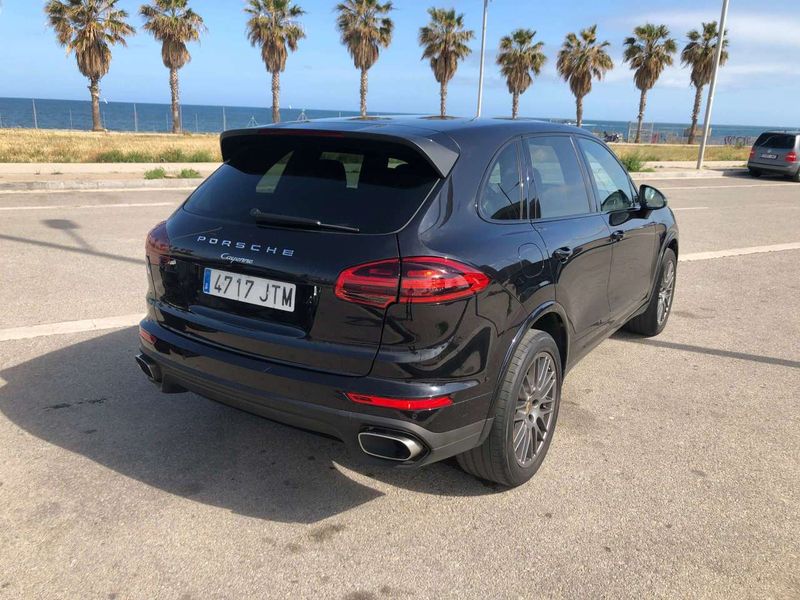 Porsche Cayenne • 2016 • 157,000 km 12