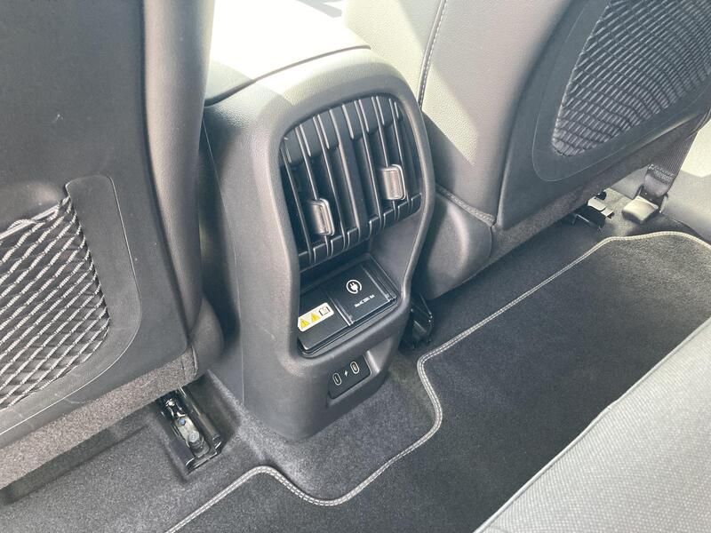 Hyundai Kona • 2024 • 9,678 km 19