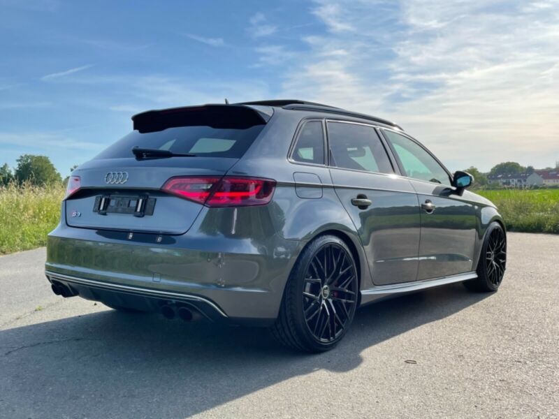 Audi S3 • 2016 • 129,500 km 8