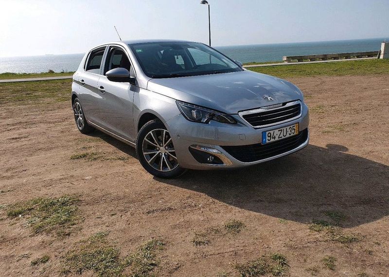 Peugeot 308 • 2017 • 62,000 km 1