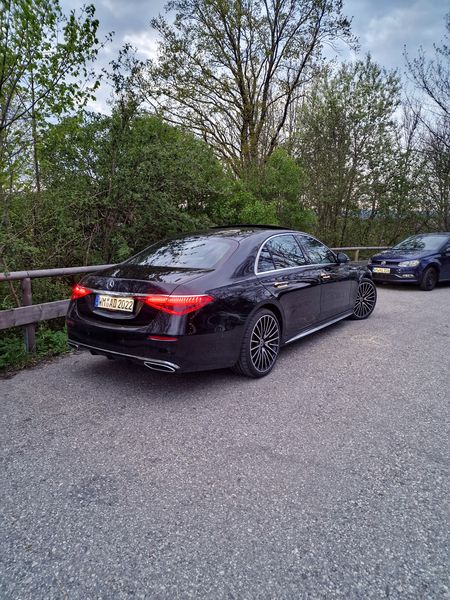 Mercedes-Benz S-Class • 2022 • 43,000 km 2