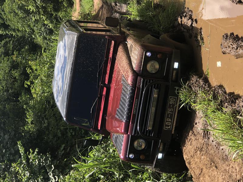 Land Rover Defender • 2002 • 0 km 7