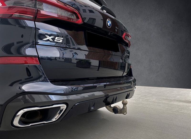 BMW X5 • 2019 • 20,900 km 17