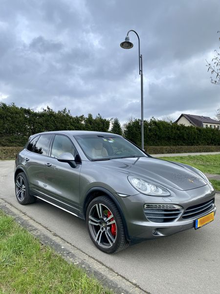 Porsche Cayenne • 2012 • 202,500 km 3