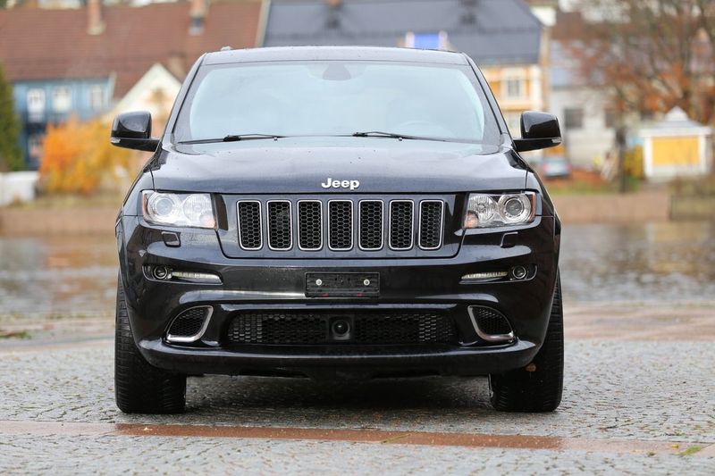 Jeep Grand Cherokee • 2012 • 101,300 km 1