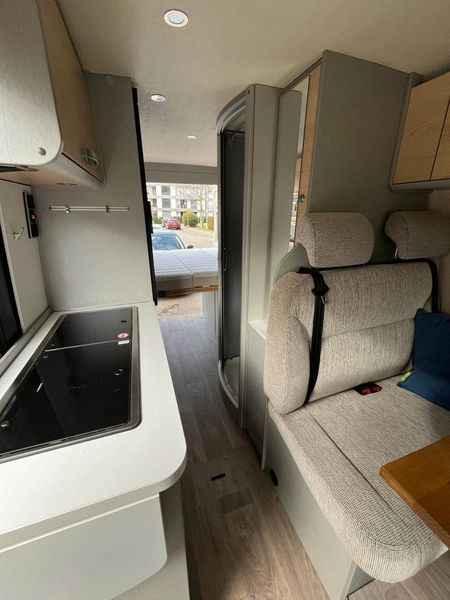 Fiat Ducato Van • 2021 • 19,250 km 10