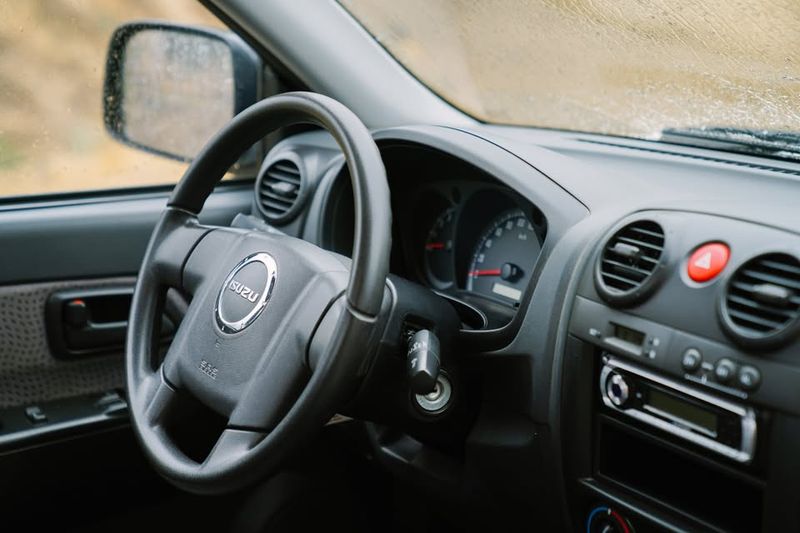 Isuzu D-MAX • 2008 • 27,000 km 6