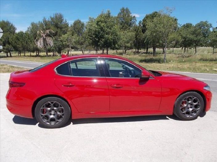 Alfa Romeo Giulia • 2016 • 119,850 km 3