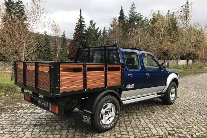 Nissan Navara • 2004 • 200,000 km 3