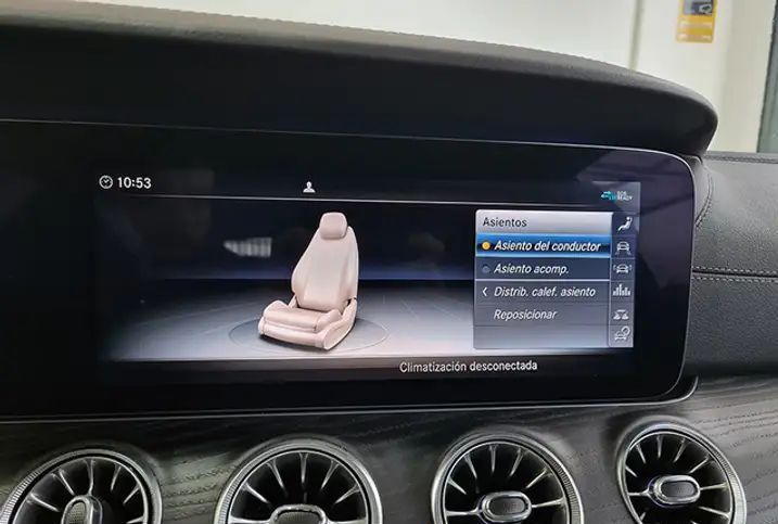 Mercedes-Benz E-Class • 2020 • 54,000 km 7