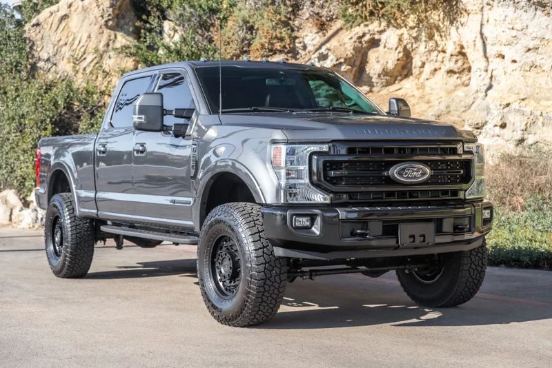 Ford F-250 • 2022 • 20,125 km 1