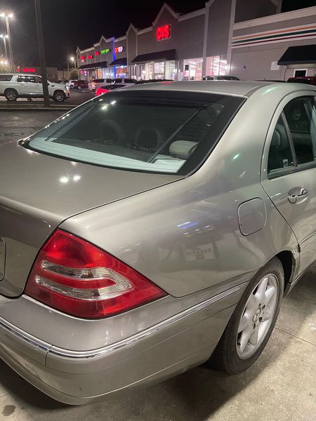 Mercedes-Benz C • 2004 • 196 mi 7