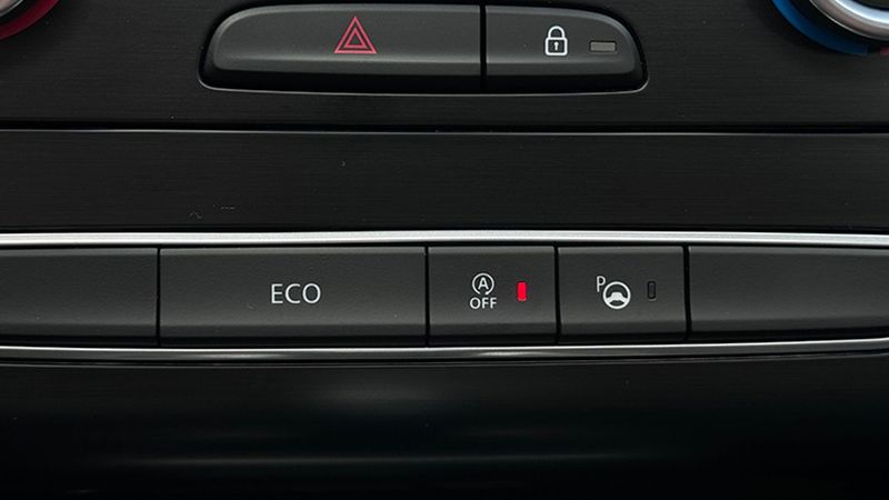 Renault Mégane • 2019 • 14,700 km 18