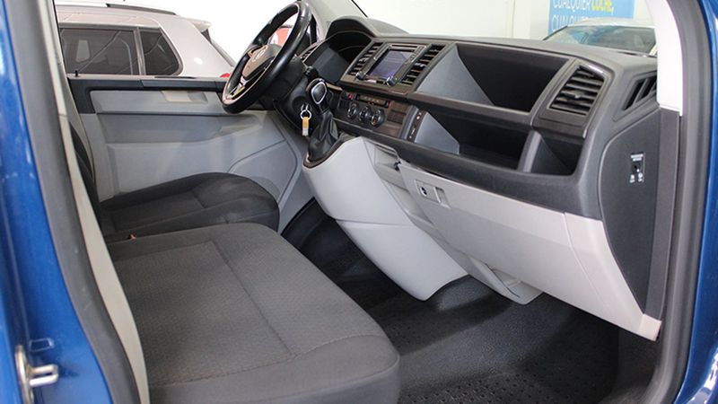 Volkswagen Caravelle • 2020 • 44,750 km 16