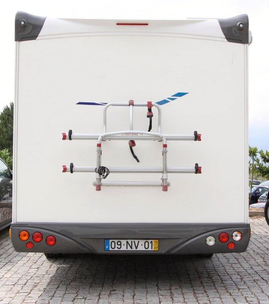 Aston Martin DBS Superleggera • 2018 • 30,000 km 3