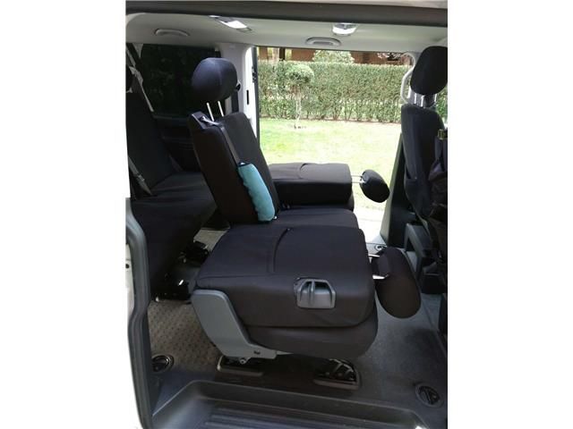 Volkswagen T5 Caravelle • 2015 • 155,000 km 12