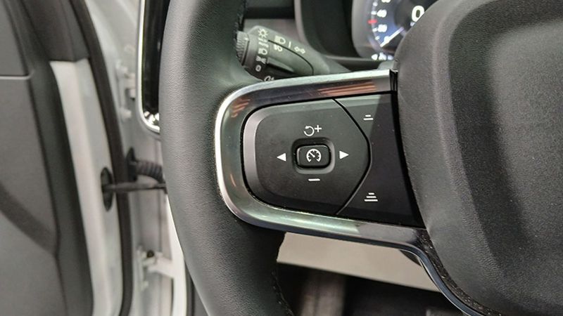 Volvo XC40 • 2022 • 41,043 km 21