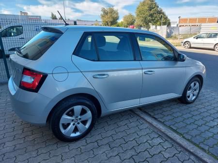 Škoda Fabia • 2015 • 124,500 km 1