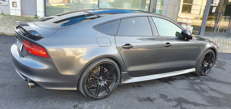 Audi A7 • 2013 • 128,000 km 2