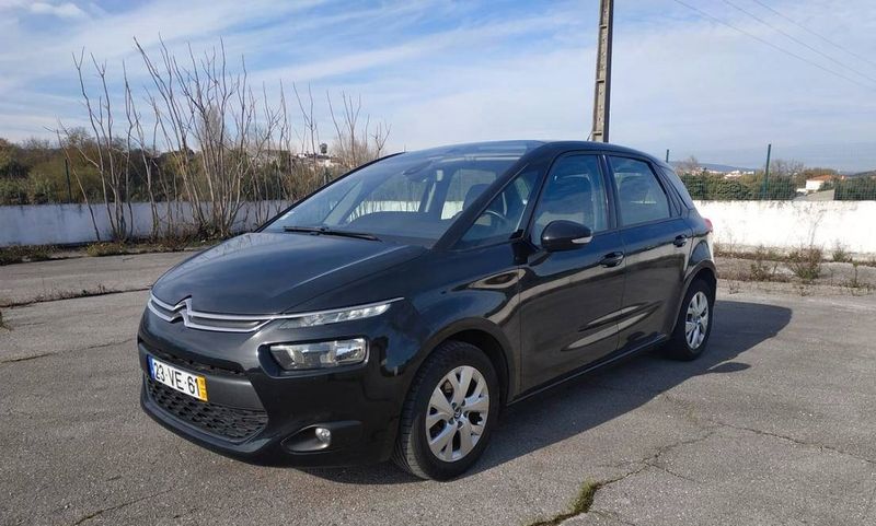 Citroën C4 • 2016 • 200,000 km 1