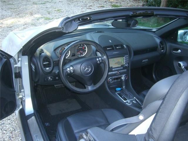 Mercedes-Benz SLK • 2007 • 159,000 km 2