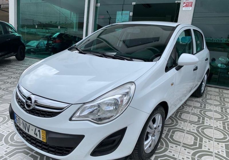 Opel Corsa • 2013 • 103,320 km 3