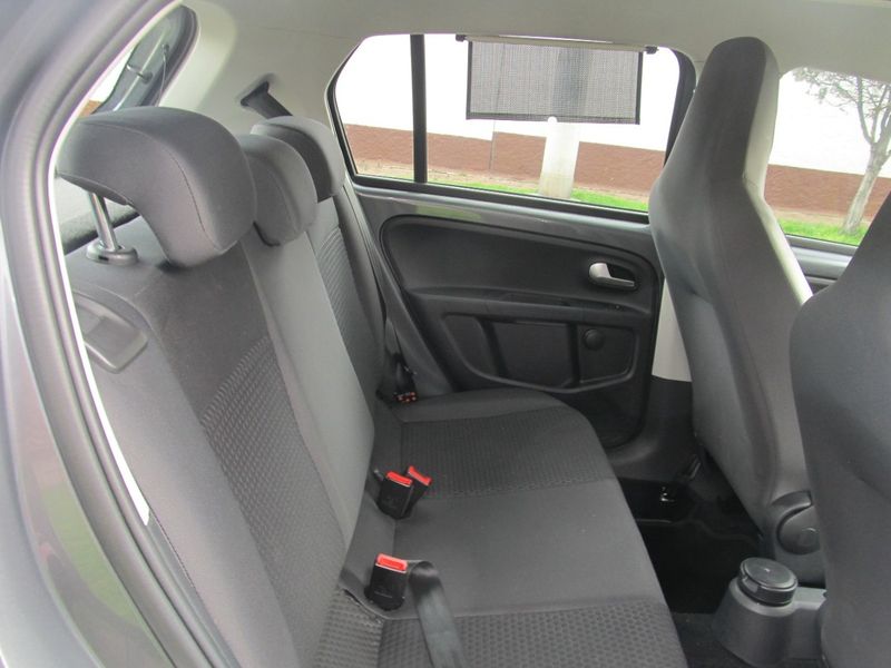 Volkswagen Vento • 2017 • 100,000 km 4