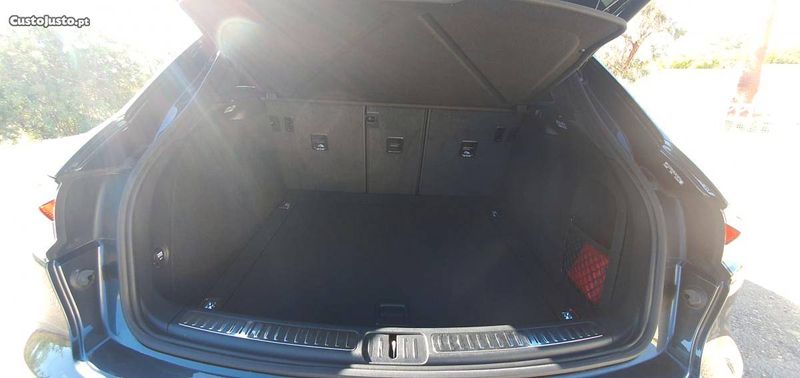 Porsche Macan • 2019 • 30,000 km 2