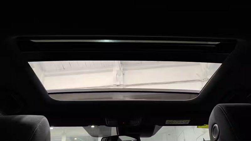 Honda Civic • 2018 • 42,804 km 11