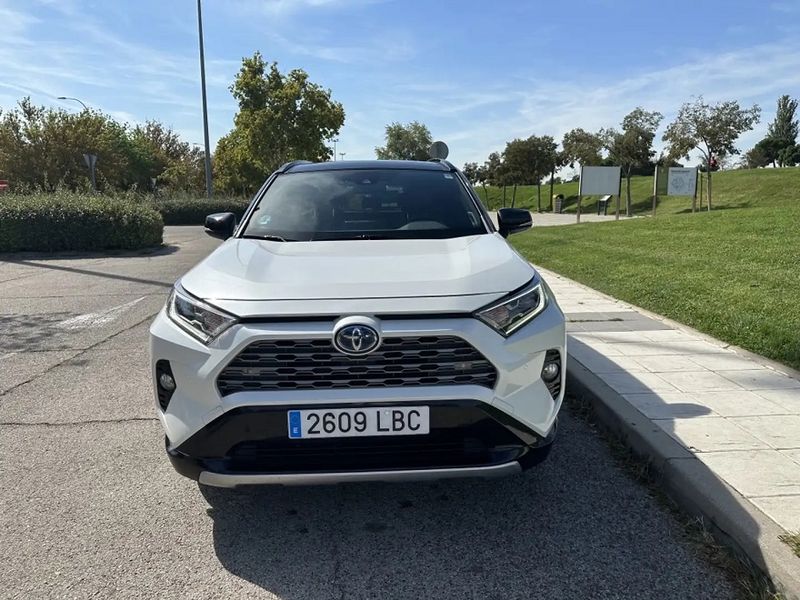 Toyota RAV4 • 2019 • 146,000 km 4
