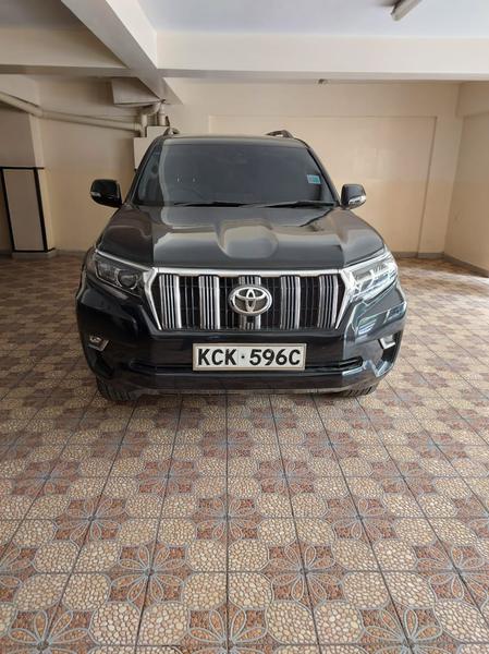 Toyota Land Cruiser • 2014 • 60,000 km 3