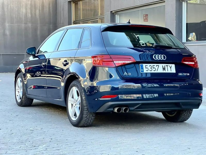 Audi A3 • 2019 • 49,000 km 4