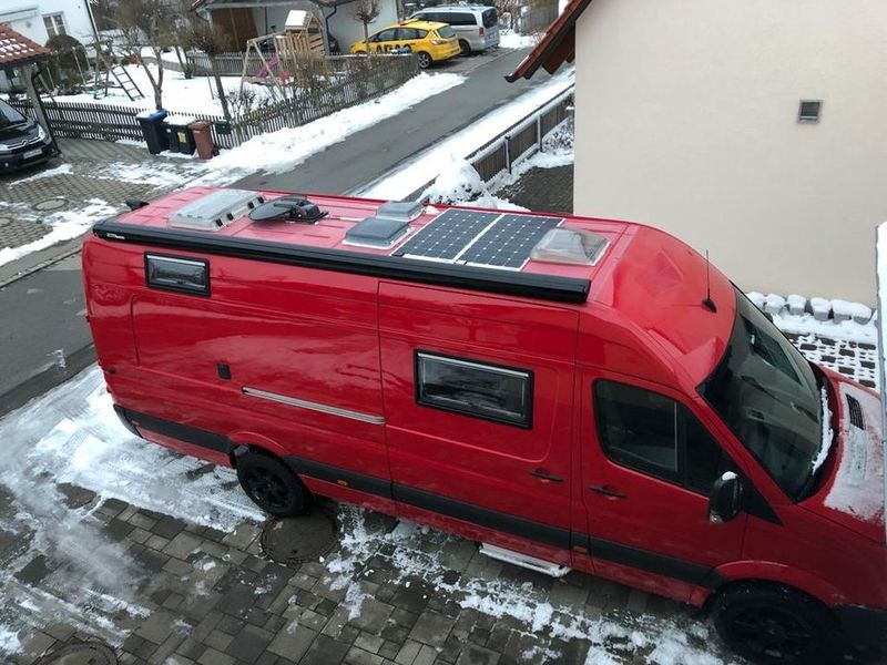 Volkswagen Crafter • 2013 • 98,000 km 2