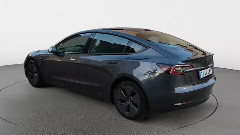 Tesla Model 3 • 2022 • 115,104 km 2