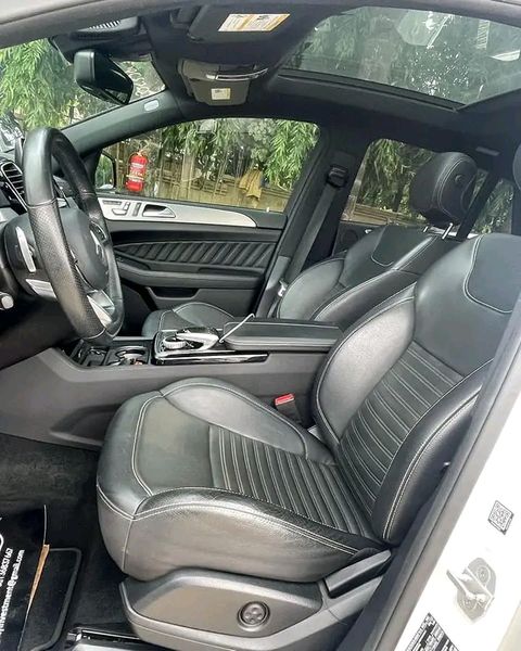 Mercedes-Benz GLE • 2019 • 5,000 km 2