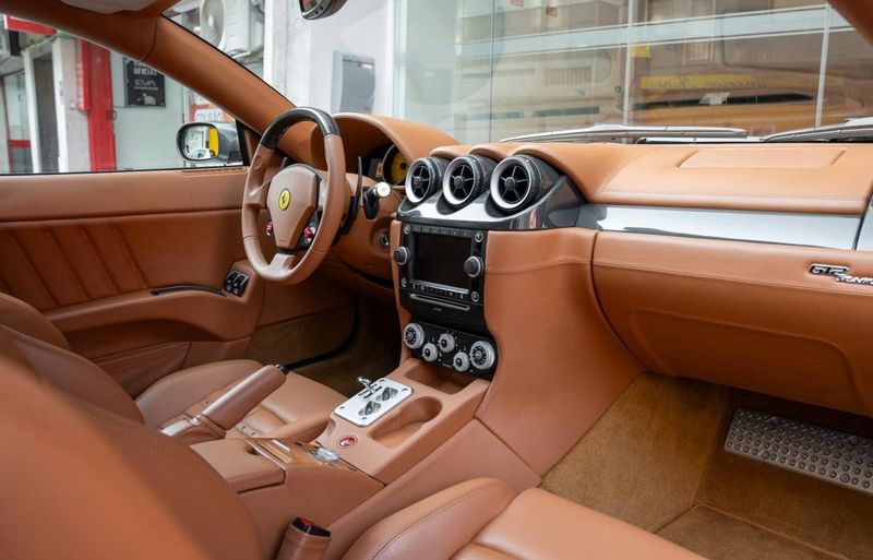 Ferrari 612 Scaglietti • 2010 • 20,000 km 6