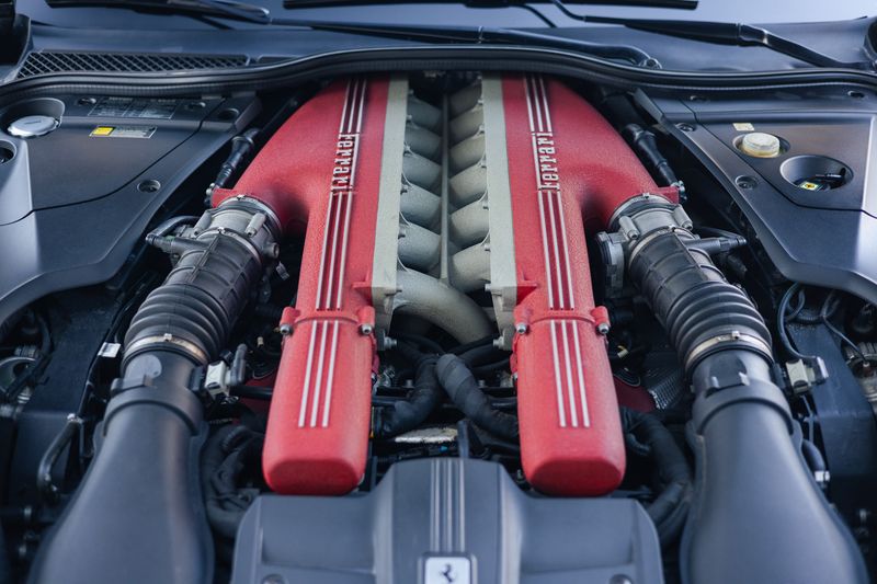 Ferrari F12 Berlinetta • 2013 • 16,677 km 5