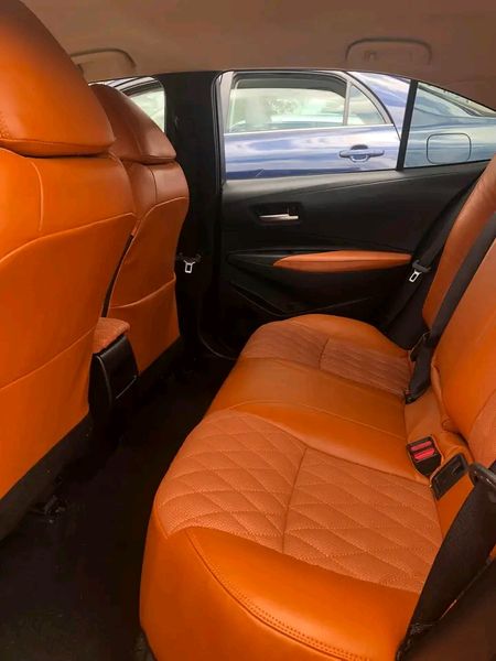 Toyota Corolla • 2020 • 50,000 km 2