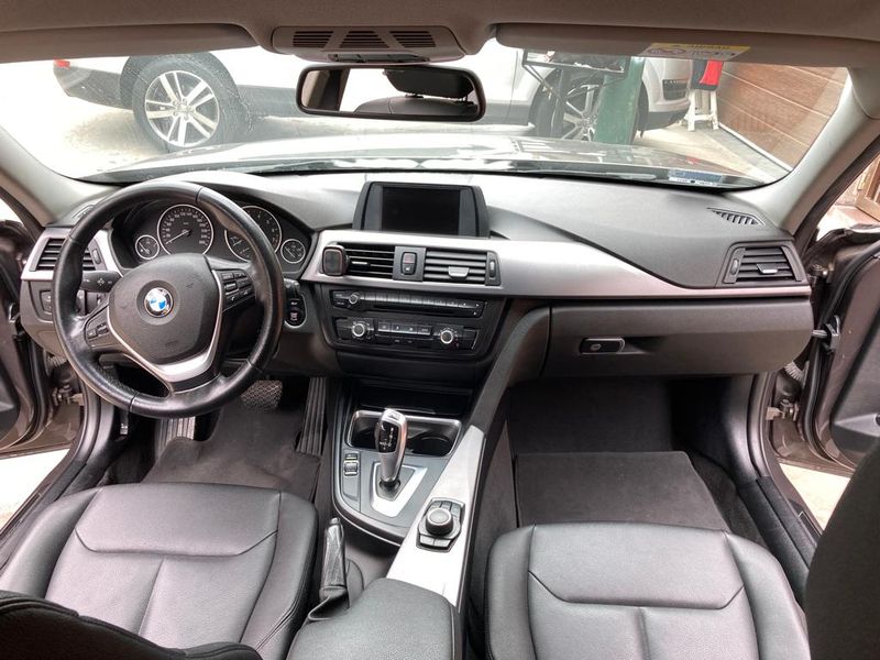 BMW 316i • 2015 • 59,000 km 8