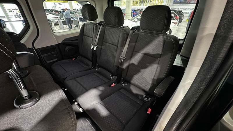 Opel Vivaro • 2018 • 73,103 km 8