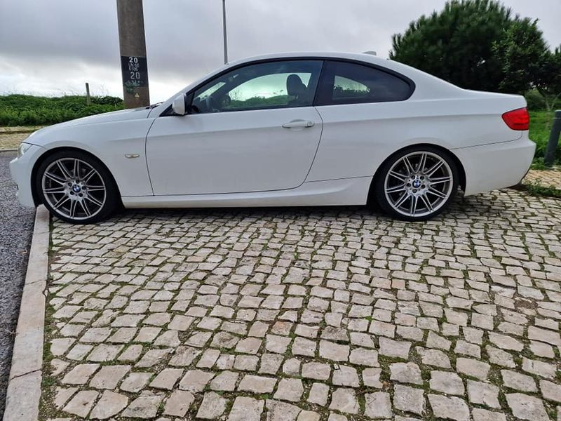 BMW 328i • 2009 • 117,000 km 11