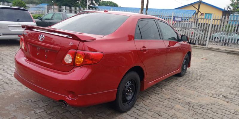 Toyota Corolla • 2009 • 116,098 km 1