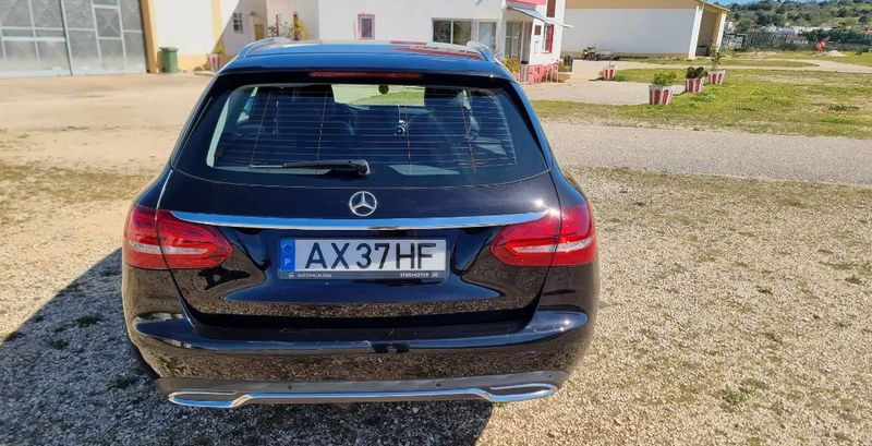 Mercedes-Benz 200 - 300 • 2017 • 188,443 km 1
