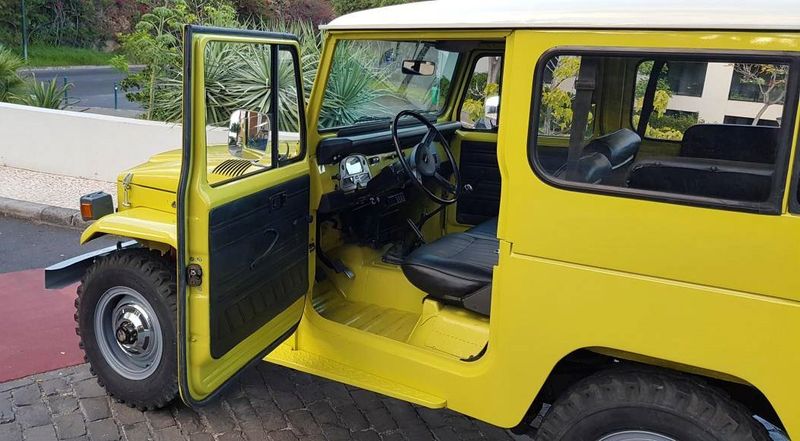 Toyota 4Runner • 1982 • 30,000 km 7