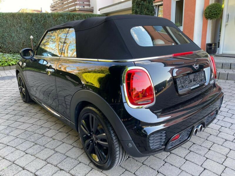 MINI Cooper S • 2018 • 104,000 km 5